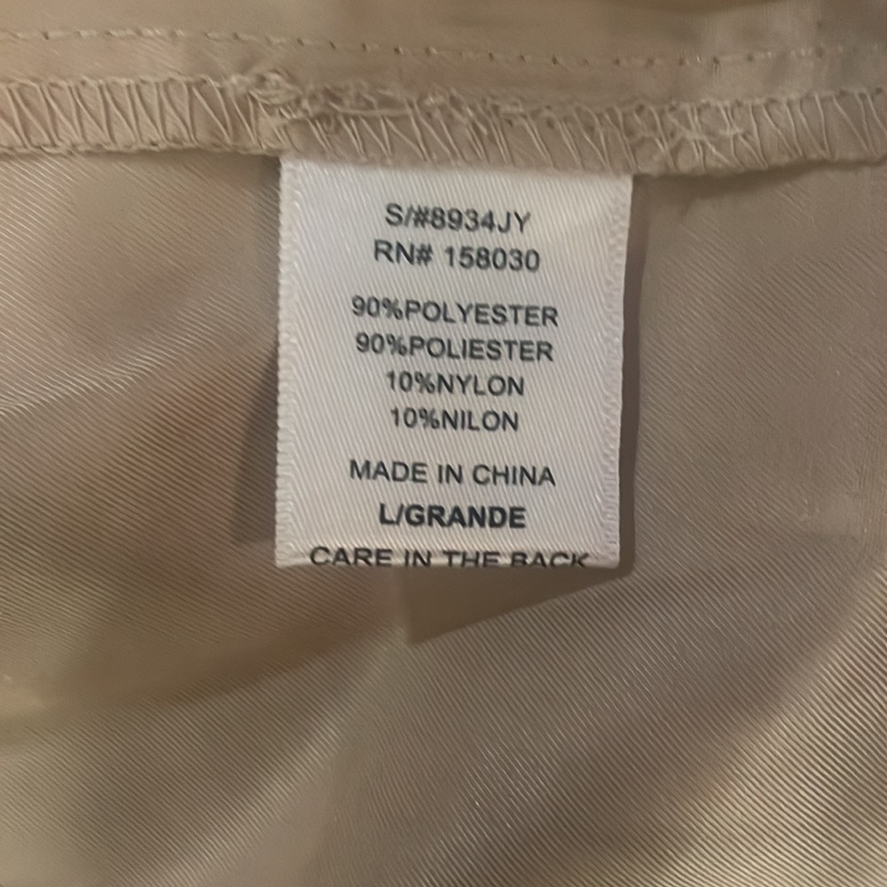 Ladies tan jacket. Size large. EUC. - Picture 6 of 6